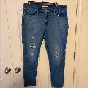 Women's Levi 711 Skinny Jeans